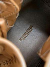 Picture of Bottega Veneta Handbags _SKUfw212756810fw